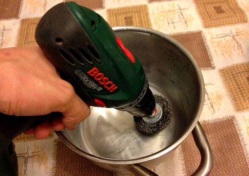 Эффективные способы почистить сковороду от нагара снаружи внутри + фото